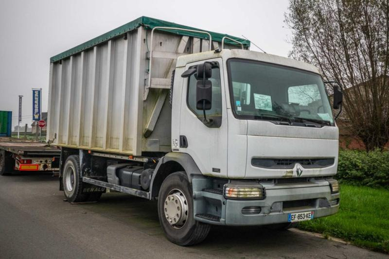 Renault PREMIUM 320 - Kippiauto kuorma-auto: kuva Renault PREMIUM 320 - Kippiauto kuorma-auto Renault PREMIUM 320 - Kippiauto kuorma-auto: kuva Renault PREMIUM 320 - Kippiauto kuorma-auto