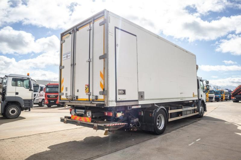 Renault PREMIUM 340DXI+CARRIER+DHOLLANDIA - Konttialus/ Vaihtokuormatilat kuorma-auto: kuva Renault PREMIUM 340DXI+CARRIER+DHOLLANDIA - Konttialus/ Vaihtokuormatilat kuorma-auto Renault PREMIUM 340DXI+CARRIER+DHOLLANDIA - Konttialus/ Vaihtokuormatilat kuorma-auto: kuva Renault PREMIUM 340DXI+CARRIER+DHOLLANDIA - Konttialus/ Vaihtokuormatilat kuorma-auto
