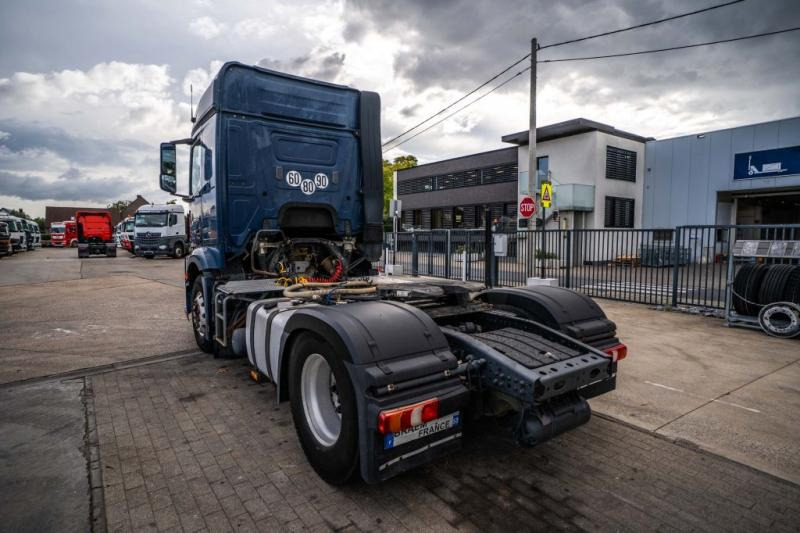 Mercedes ACTROS 1843 LS + HYDRAULIQUE - Vetopöytäauto: kuva Mercedes ACTROS 1843 LS + HYDRAULIQUE - Vetopöytäauto Mercedes ACTROS 1843 LS + HYDRAULIQUE - Vetopöytäauto: kuva Mercedes ACTROS 1843 LS + HYDRAULIQUE - Vetopöytäauto