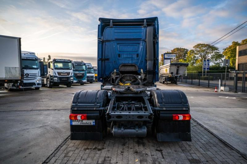 Mercedes ACTROS 1846 LS + HYDR. - Vetopöytäauto: kuva Mercedes ACTROS 1846 LS + HYDR. - Vetopöytäauto Mercedes ACTROS 1846 LS + HYDR. - Vetopöytäauto: kuva Mercedes ACTROS 1846 LS + HYDR. - Vetopöytäauto