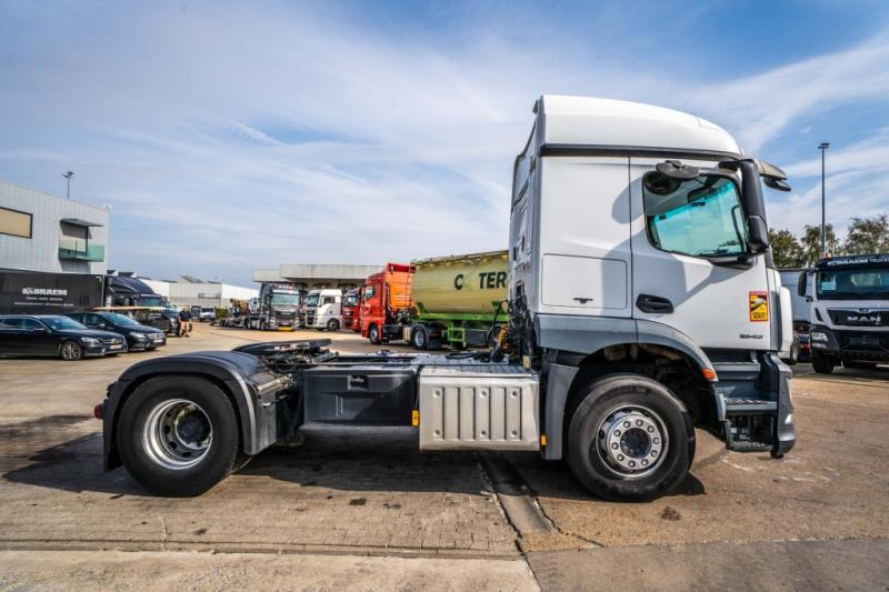 Mercedes AROCS 1843 LS ( NO ACTROS) - Vetopöytäauto: kuva Mercedes AROCS 1843 LS ( NO ACTROS) - Vetopöytäauto Mercedes AROCS 1843 LS ( NO ACTROS) - Vetopöytäauto: kuva Mercedes AROCS 1843 LS ( NO ACTROS) - Vetopöytäauto