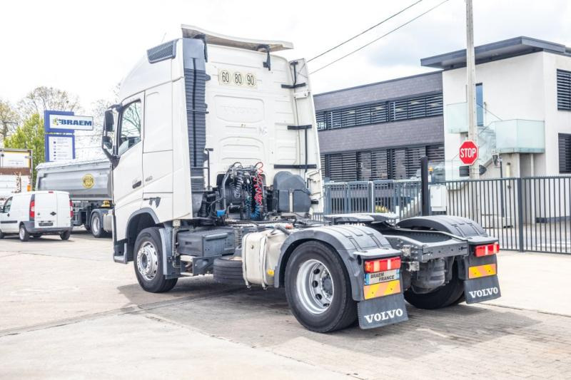 Volvo FH460+E6+Kiphydr. - Vetopöytäauto: kuva Volvo FH460+E6+Kiphydr. - Vetopöytäauto Volvo FH460+E6+Kiphydr. - Vetopöytäauto: kuva Volvo FH460+E6+Kiphydr. - Vetopöytäauto