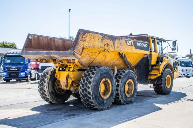 Volvo DUMPER A25F - Maansiirtoauto: kuva Volvo DUMPER A25F - Maansiirtoauto Volvo DUMPER A25F - Maansiirtoauto: kuva Volvo DUMPER A25F - Maansiirtoauto