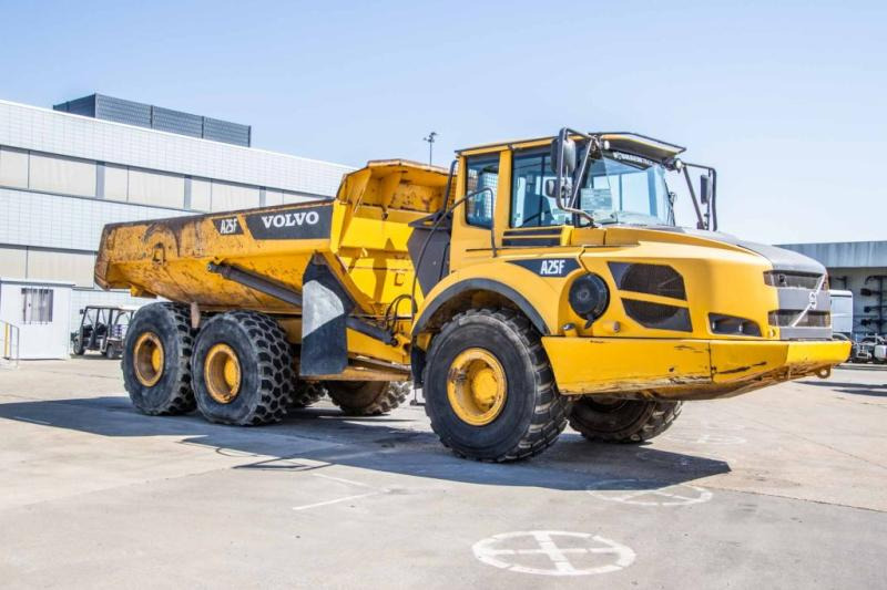 Volvo DUMPER A25F - Maansiirtoauto: kuva Volvo DUMPER A25F - Maansiirtoauto Volvo DUMPER A25F - Maansiirtoauto: kuva Volvo DUMPER A25F - Maansiirtoauto