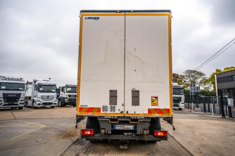 Volvo FH 13 460 -6x2 ( +E64419=AANHANGER) - Pressukapelli kuorma-auto: kuva Volvo FH 13 460 -6x2 ( +E64419=AANHANGER) - Pressukapelli kuorma-auto Volvo FH 13 460 -6x2 ( +E64419=AANHANGER) - Pressukapelli kuorma-auto: kuva Volvo FH 13 460 -6x2 ( +E64419=AANHANGER) - Pressukapelli kuorma-auto