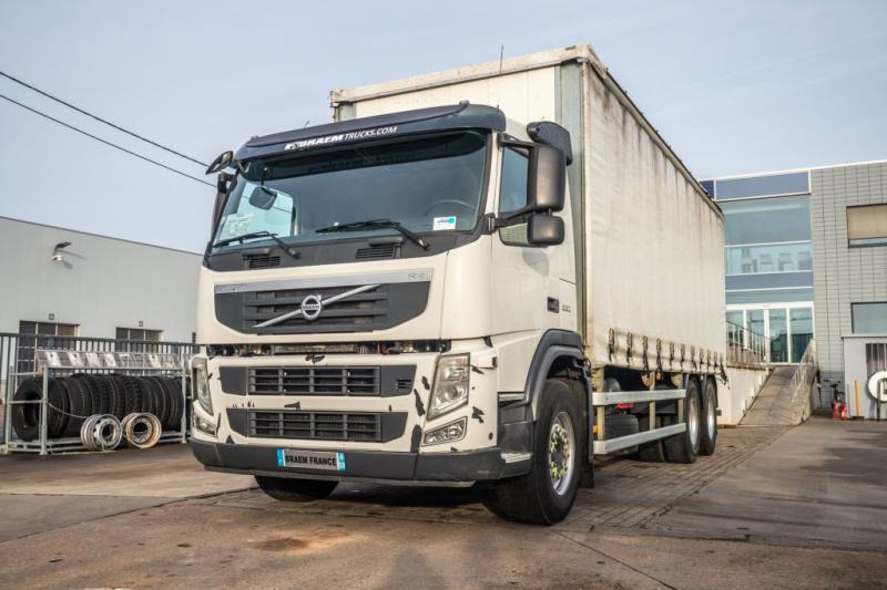 Volvo FM330-6x2-10 pneus/tires-intarder - Pressukapelli kuorma-auto: kuva Volvo FM330-6x2-10 pneus/tires-intarder - Pressukapelli kuorma-auto Volvo FM330-6x2-10 pneus/tires-intarder - Pressukapelli kuorma-auto: kuva Volvo FM330-6x2-10 pneus/tires-intarder - Pressukapelli kuorma-auto