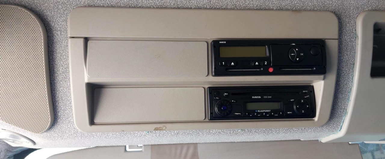 IVECO CARGOBUL - Kuljetin kuorma-auto: kuva IVECO CARGOBUL - Kuljetin kuorma-auto IVECO CARGOBUL - Kuljetin kuorma-auto: kuva IVECO CARGOBUL - Kuljetin kuorma-auto