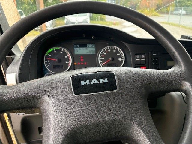 MAN 35.360 8x2 - Roska-auto: kuva  MAN 35.360 8x2 - Roska-auto MAN 35.360 8x2 - Roska-auto: kuva  MAN 35.360 8x2 - Roska-auto