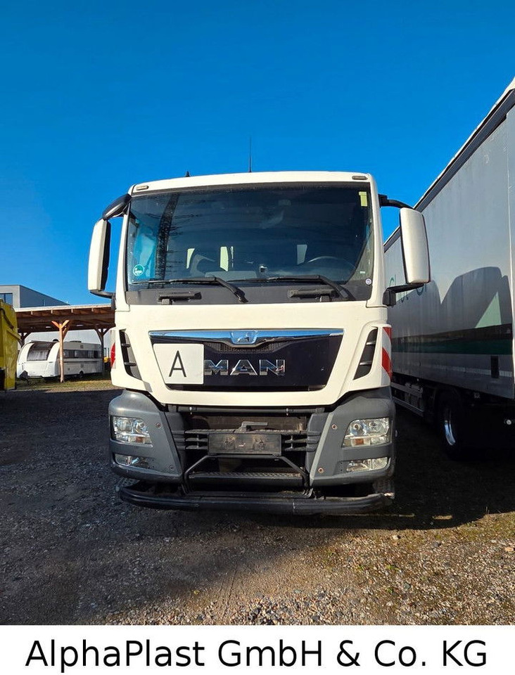 MAN TGS 4-Achser 32.360 - Roska-auto: kuva MAN TGS 4-Achser 32.360 - Roska-auto MAN TGS 4-Achser 32.360 - Roska-auto: kuva MAN TGS 4-Achser 32.360 - Roska-auto