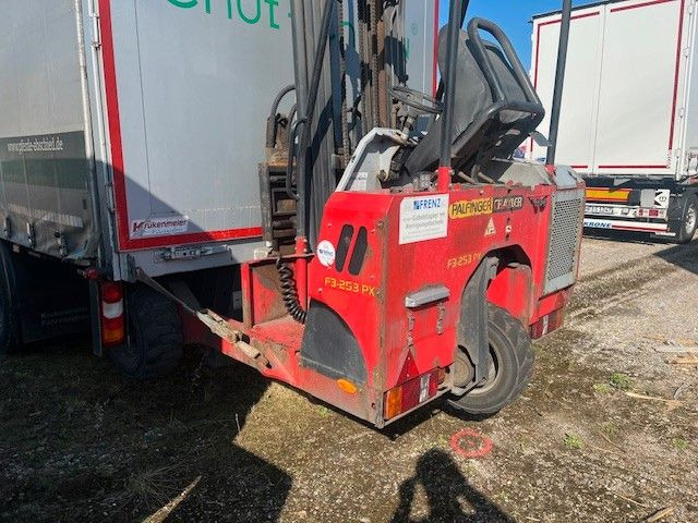Palfinger F3-253PX Allrad - Ajoneuvotrukki: kuva Palfinger F3-253PX Allrad - Ajoneuvotrukki Palfinger F3-253PX Allrad - Ajoneuvotrukki: kuva Palfinger F3-253PX Allrad - Ajoneuvotrukki