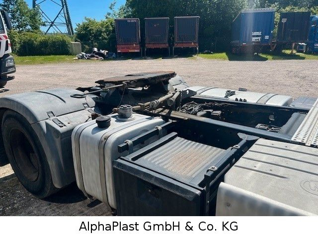 MAN 18.400 / 4x2 Hydraulik MAN 18.400 / 4x2 Hydraulik Orginal KM TipTop - Vetopöytäauto: kuva MAN 18.400 / 4x2 Hydraulik MAN 18.400 / 4x2 Hydraulik Orginal KM TipTop - Vetopöytäauto MAN 18.400 / 4x2 Hydraulik MAN 18.400 / 4x2 Hydraulik Orginal KM TipTop - Vetopöytäauto: kuva MAN 18.400 / 4x2 Hydraulik MAN 18.400 / 4x2 Hydraulik Orginal KM TipTop - Vetopöytäauto