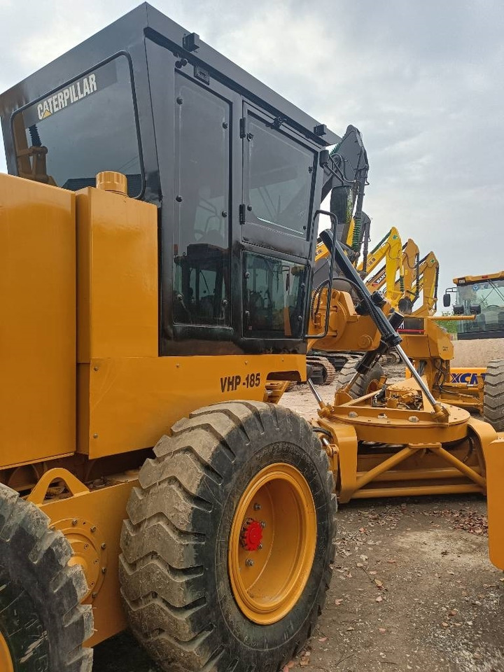 CAT 140 - Telakaivukone: kuva CAT 140 - Telakaivukone CAT 140 - Telakaivukone: kuva CAT 140 - Telakaivukone