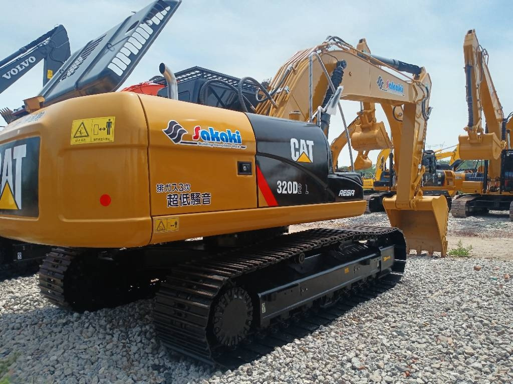 CAT 320D2 - Telakaivukone: kuva CAT 320D2 - Telakaivukone CAT 320D2 - Telakaivukone: kuva CAT 320D2 - Telakaivukone