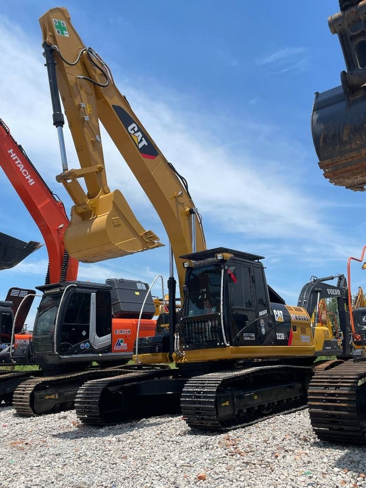 CAT 323D2 - Telakaivukone: kuva CAT 323D2 - Telakaivukone CAT 323D2 - Telakaivukone: kuva CAT 323D2 - Telakaivukone