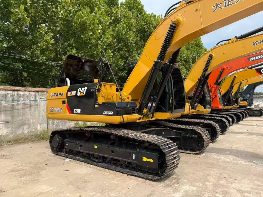 CAT 324 - Telakaivukone: kuva CAT 324 - Telakaivukone CAT 324 - Telakaivukone: kuva CAT 324 - Telakaivukone