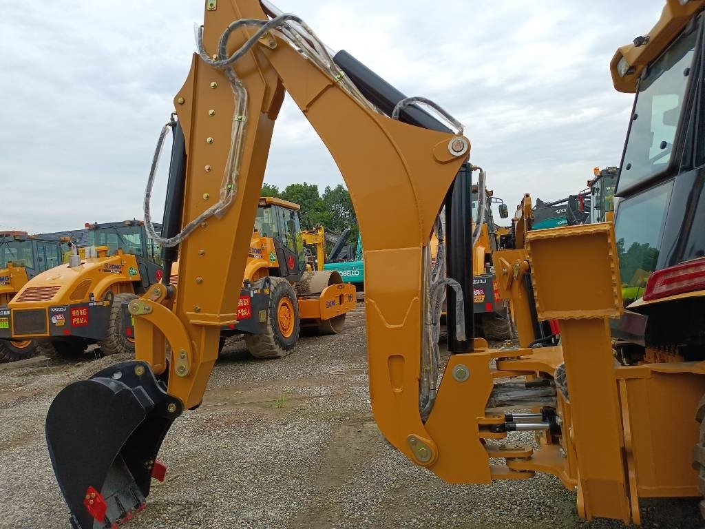 CAT 420 F IT - Kaivuri-trukki: kuva CAT 420 F IT - Kaivuri-trukki CAT 420 F IT - Kaivuri-trukki: kuva CAT 420 F IT - Kaivuri-trukki