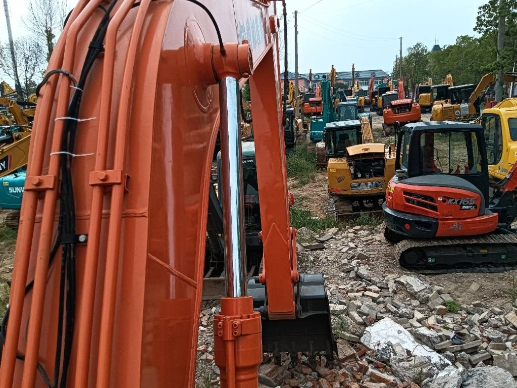 Uusi Telakaivukone Hitachi ZX 160: kuva Uusi Telakaivukone Hitachi ZX 160