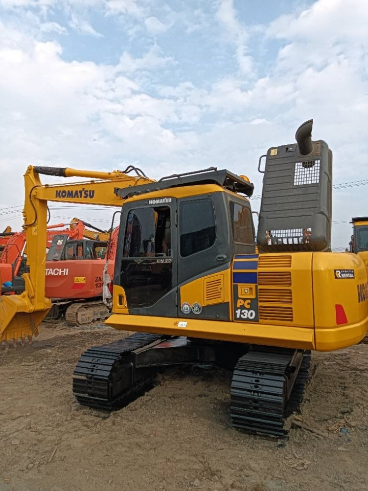 Komatsu PC 130  - Telakaivukone: kuva Komatsu PC 130  - Telakaivukone Komatsu PC 130  - Telakaivukone: kuva Komatsu PC 130  - Telakaivukone