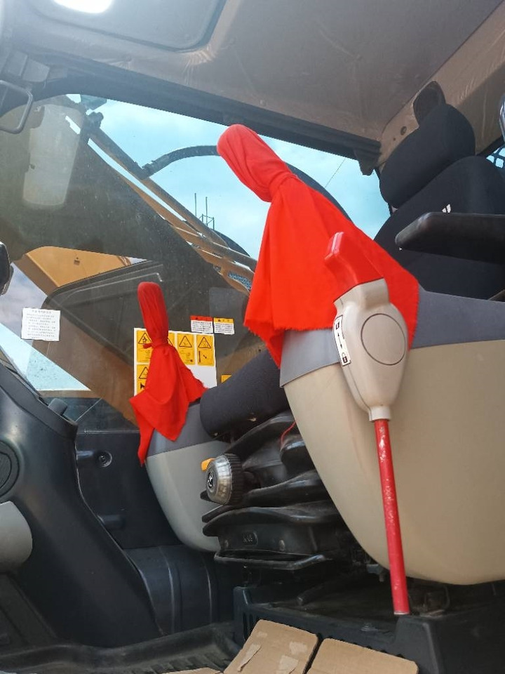 Komatsu PC 360  - Telakaivukone: kuva Komatsu PC 360  - Telakaivukone Komatsu PC 360  - Telakaivukone: kuva Komatsu PC 360  - Telakaivukone