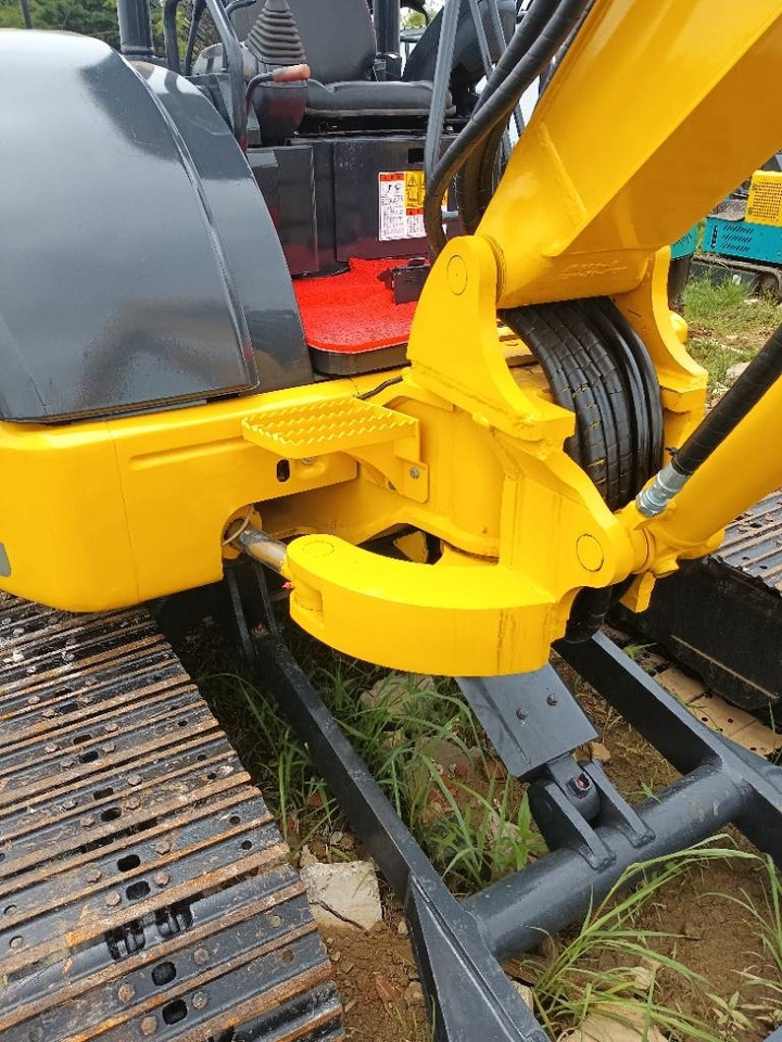 Komatsu PC 40  - Telakaivukone: kuva Komatsu PC 40  - Telakaivukone Komatsu PC 40  - Telakaivukone: kuva Komatsu PC 40  - Telakaivukone