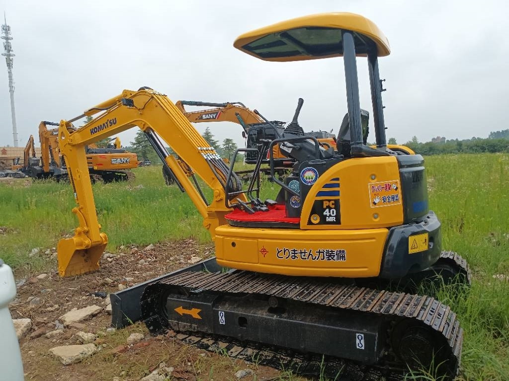 Komatsu PC 40  - Telakaivukone: kuva Komatsu PC 40  - Telakaivukone Komatsu PC 40  - Telakaivukone: kuva Komatsu PC 40  - Telakaivukone