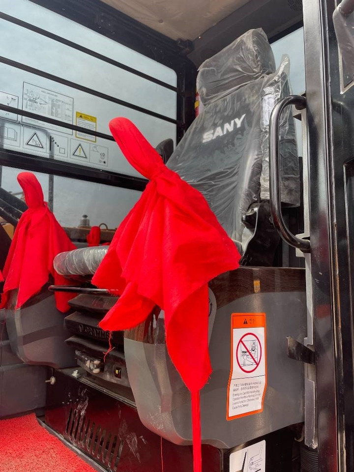 Sany SY 95 C - Minikuormaaja: kuva Sany SY 95 C - Minikuormaaja Sany SY 95 C - Minikuormaaja: kuva Sany SY 95 C - Minikuormaaja