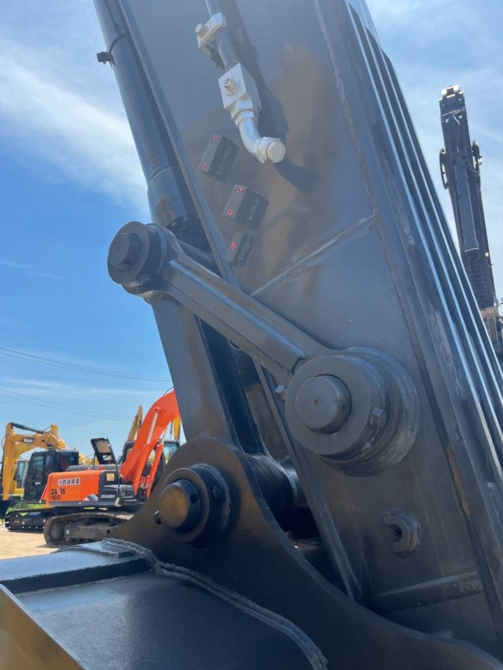 Volvo EC 300 - Telakaivukone: kuva Volvo EC 300 - Telakaivukone Volvo EC 300 - Telakaivukone: kuva Volvo EC 300 - Telakaivukone