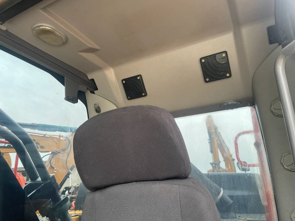 Volvo EC 480 - Telakaivukone: kuva Volvo EC 480 - Telakaivukone Volvo EC 480 - Telakaivukone: kuva Volvo EC 480 - Telakaivukone