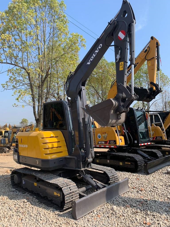 Volvo EC 60 D - Minikuormaaja: kuva Volvo EC 60 D - Minikuormaaja Volvo EC 60 D - Minikuormaaja: kuva Volvo EC 60 D - Minikuormaaja