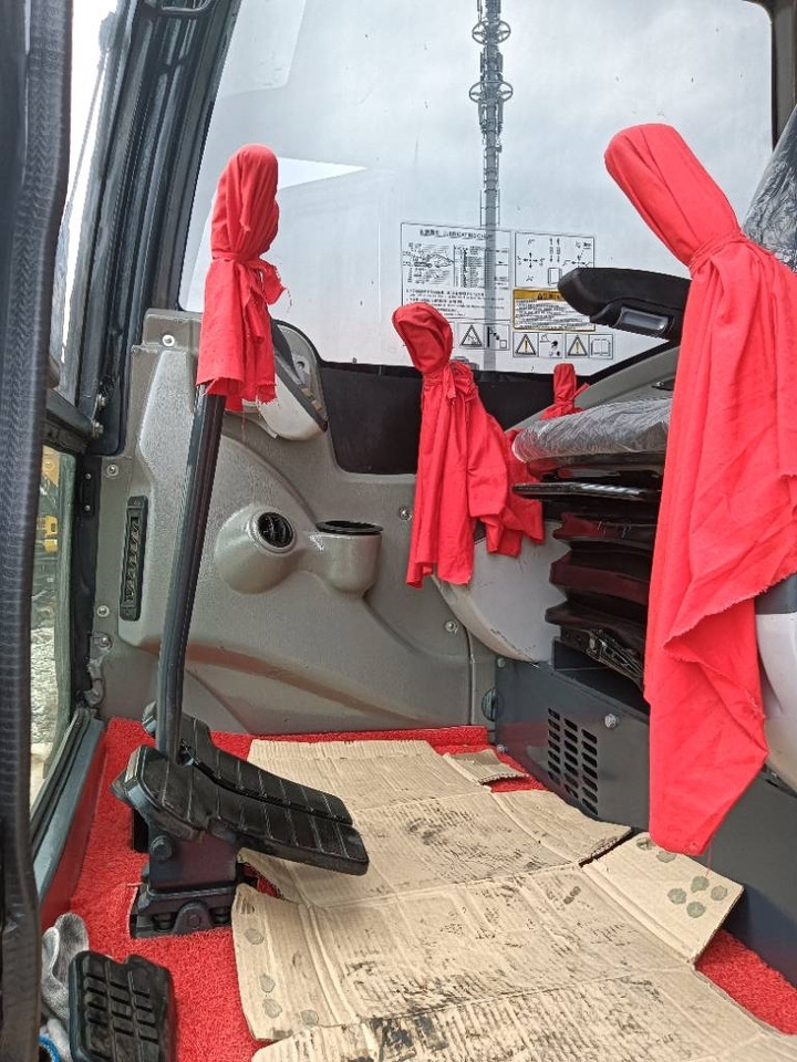 XCMG XE 60 DA  - Minikuormaaja: kuva XCMG XE 60 DA  - Minikuormaaja XCMG XE 60 DA  - Minikuormaaja: kuva XCMG XE 60 DA  - Minikuormaaja