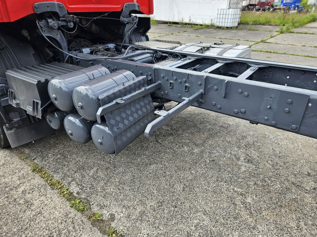 Kuorma-auto alusta Scania 144 530 6X4 Manual Pump AND Injectros - Full Sprin G: kuva Kuorma-auto alusta Scania 144 530 6X4 Manual Pump AND Injectros - Full Sprin G Kuorma-auto alusta Scania 144 530 6X4 Manual Pump AND Injectros - Full Sprin G: kuva Kuorma-auto alusta Scania 144 530 6X4 Manual Pump AND Injectros - Full Sprin G