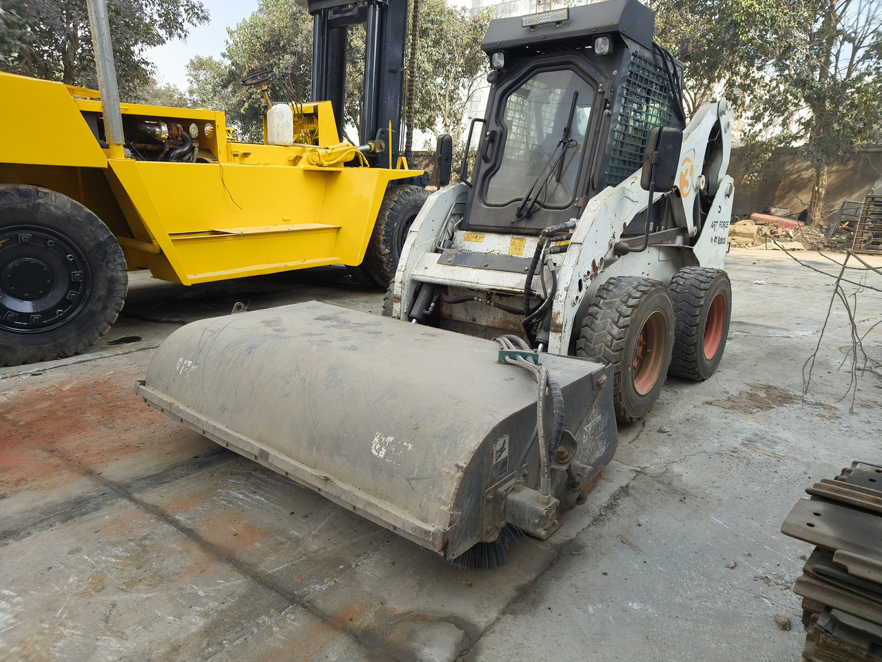 BOBCAT s18 skid steer loader - Liukuohjattu kuormaaja: kuva BOBCAT s18 skid steer loader - Liukuohjattu kuormaaja BOBCAT s18 skid steer loader - Liukuohjattu kuormaaja: kuva BOBCAT s18 skid steer loader - Liukuohjattu kuormaaja