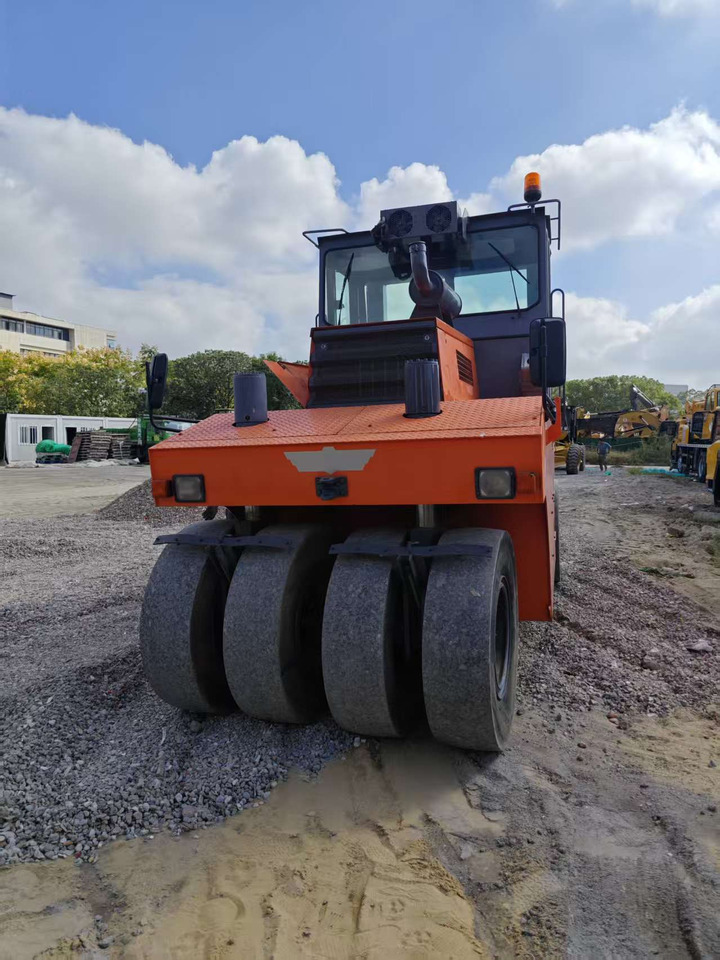 HAMM GRW15 - Tiivistyskone: kuva HAMM GRW15 - Tiivistyskone HAMM GRW15 - Tiivistyskone: kuva HAMM GRW15 - Tiivistyskone