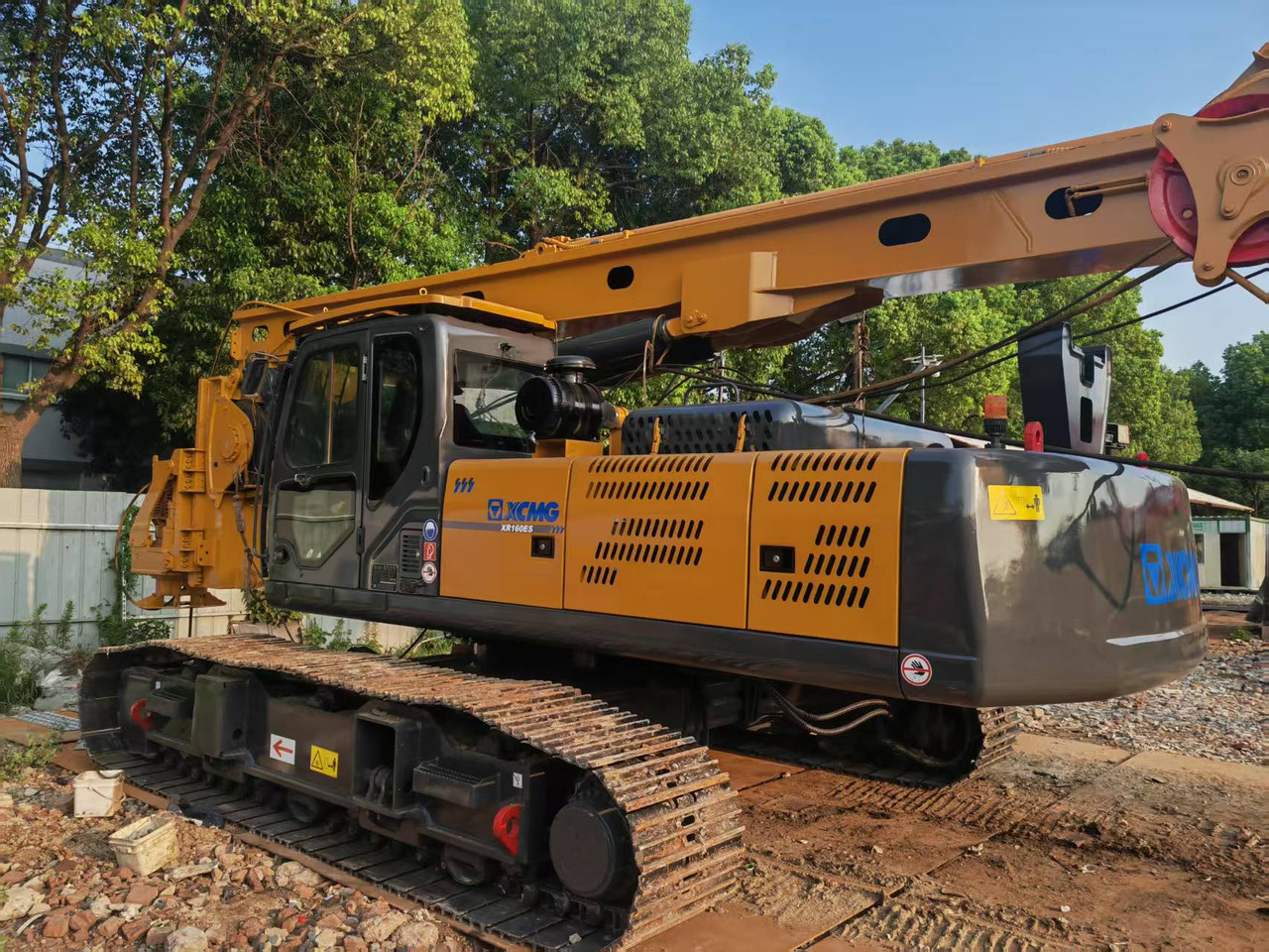XCMG Rotary Drill XR160E XR160ES Crawler Drill Rig - Porakone: kuva XCMG Rotary Drill XR160E XR160ES Crawler Drill Rig - Porakone XCMG Rotary Drill XR160E XR160ES Crawler Drill Rig - Porakone: kuva XCMG Rotary Drill XR160E XR160ES Crawler Drill Rig - Porakone