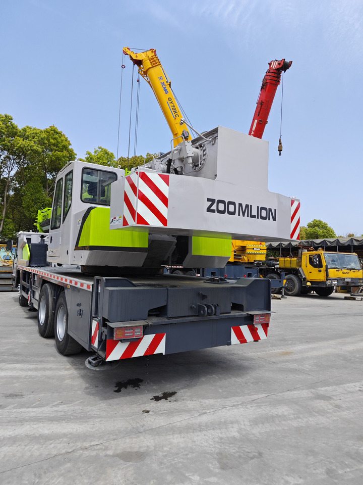 ZOOMLION ZTC251V - Ajoneuvonosturi: kuva ZOOMLION ZTC251V - Ajoneuvonosturi ZOOMLION ZTC251V - Ajoneuvonosturi: kuva ZOOMLION ZTC251V - Ajoneuvonosturi
