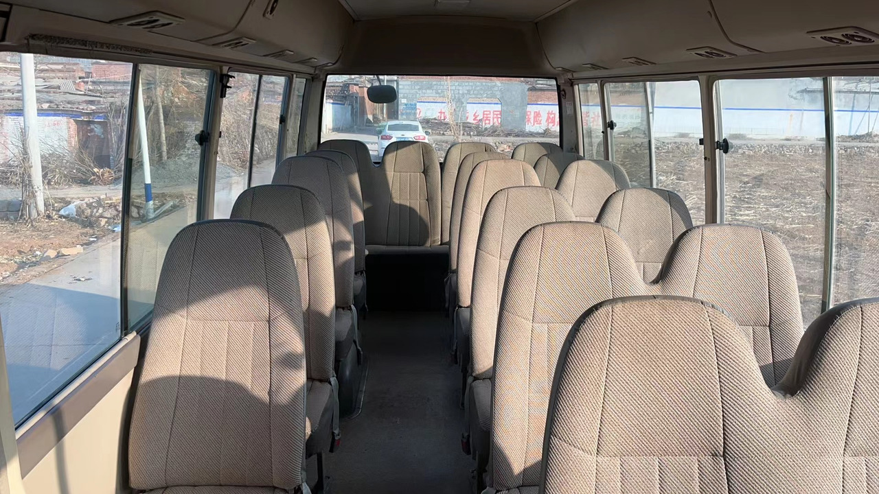 TOYOTA Coaster - Minibussi, Pikkubussi: kuva TOYOTA Coaster - Minibussi, Pikkubussi TOYOTA Coaster - Minibussi, Pikkubussi: kuva TOYOTA Coaster - Minibussi, Pikkubussi