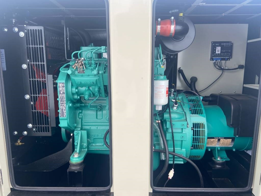 Cummins 4B3.9-G2 - 28 kVA Generator - DPX-19830 - Sähkögeneraattori: kuva Cummins 4B3.9-G2 - 28 kVA Generator - DPX-19830 - Sähkögeneraattori Cummins 4B3.9-G2 - 28 kVA Generator - DPX-19830 - Sähkögeneraattori: kuva Cummins 4B3.9-G2 - 28 kVA Generator - DPX-19830 - Sähkögeneraattori