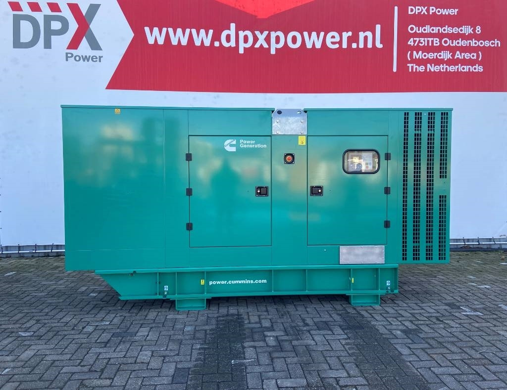 Cummins C220D5EQ - 220 kVA Generator - DPX-18512-Q - Sähkögeneraattori: kuva Cummins C220D5EQ - 220 kVA Generator - DPX-18512-Q - Sähkögeneraattori Cummins C220D5EQ - 220 kVA Generator - DPX-18512-Q - Sähkögeneraattori: kuva Cummins C220D5EQ - 220 kVA Generator - DPX-18512-Q - Sähkögeneraattori