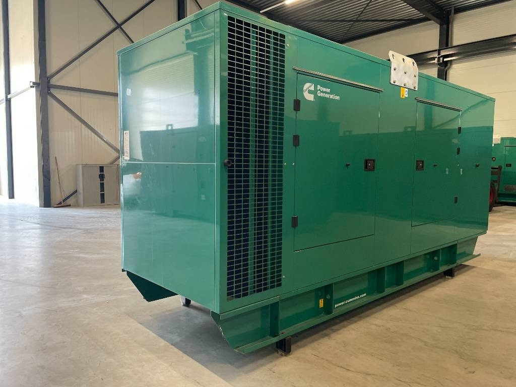 Cummins C550D5 - 550 kVA Generator - DPX-18522 - Sähkögeneraattori: kuva Cummins C550D5 - 550 kVA Generator - DPX-18522 - Sähkögeneraattori Cummins C550D5 - 550 kVA Generator - DPX-18522 - Sähkögeneraattori: kuva Cummins C550D5 - 550 kVA Generator - DPX-18522 - Sähkögeneraattori