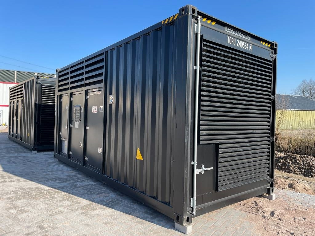 Cummins KTA38-G5 - 1100 kVA Generator - DPX-18815 - Sähkögeneraattori: kuva Cummins KTA38-G5 - 1100 kVA Generator - DPX-18815 - Sähkögeneraattori Cummins KTA38-G5 - 1100 kVA Generator - DPX-18815 - Sähkögeneraattori: kuva Cummins KTA38-G5 - 1100 kVA Generator - DPX-18815 - Sähkögeneraattori