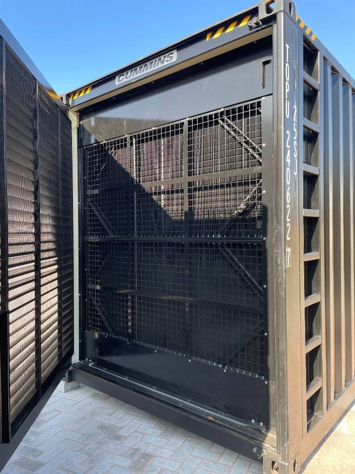 Cummins KTA50GS8 - 1.675 kVA Generator - DPX-18821 - Sähkögeneraattori: kuva Cummins KTA50GS8 - 1.675 kVA Generator - DPX-18821 - Sähkögeneraattori Cummins KTA50GS8 - 1.675 kVA Generator - DPX-18821 - Sähkögeneraattori: kuva Cummins KTA50GS8 - 1.675 kVA Generator - DPX-18821 - Sähkögeneraattori