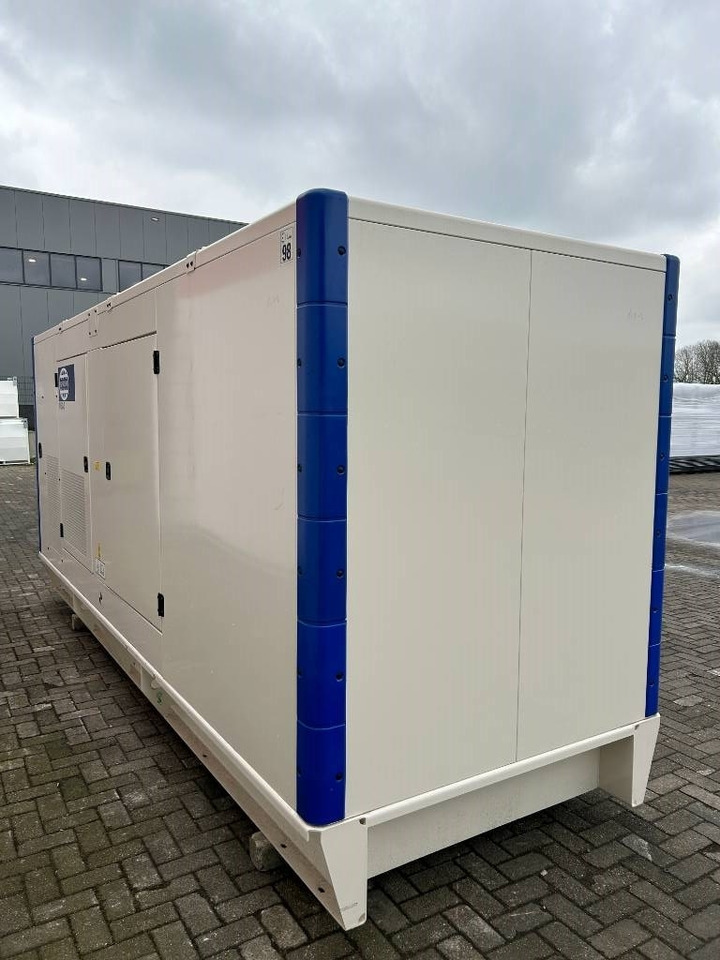 FG Wilson P450-3 - Perkins - 450 kVA Genset - DPX-16018 - Sähkögeneraattori: kuva FG Wilson P450-3 - Perkins - 450 kVA Genset - DPX-16018 - Sähkögeneraattori FG Wilson P450-3 - Perkins - 450 kVA Genset - DPX-16018 - Sähkögeneraattori: kuva FG Wilson P450-3 - Perkins - 450 kVA Genset - DPX-16018 - Sähkögeneraattori