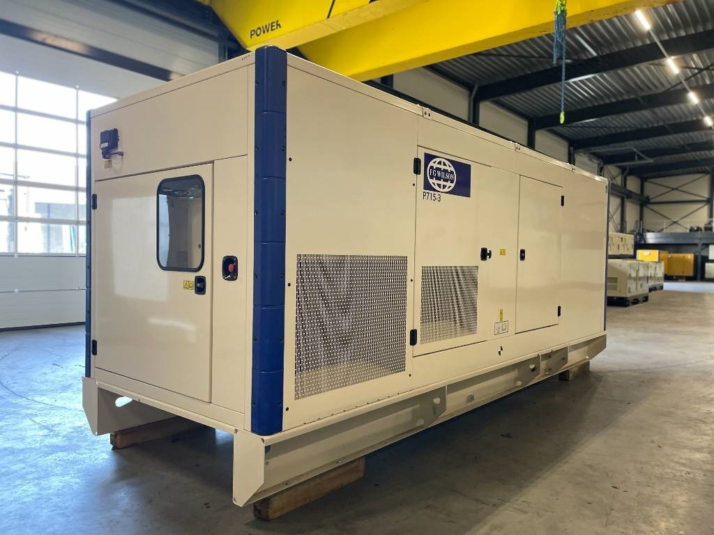 FG Wilson P715-3 - 715 kVA Genset - DPX-16023 - Sähkögeneraattori: kuva FG Wilson P715-3 - 715 kVA Genset - DPX-16023 - Sähkögeneraattori FG Wilson P715-3 - 715 kVA Genset - DPX-16023 - Sähkögeneraattori: kuva FG Wilson P715-3 - 715 kVA Genset - DPX-16023 - Sähkögeneraattori