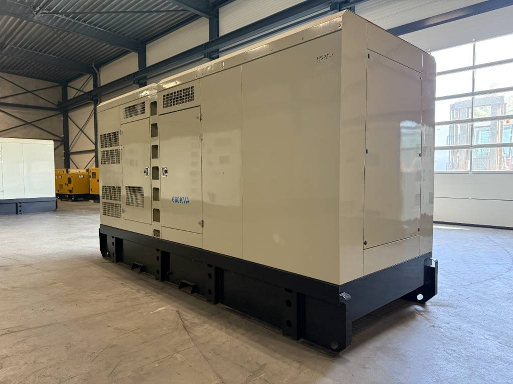 Iveco CR16TE1W - 660 kVA Surplus Genset - DPX-19798 - Sähkögeneraattori: kuva Iveco CR16TE1W - 660 kVA Surplus Genset - DPX-19798 - Sähkögeneraattori Iveco CR16TE1W - 660 kVA Surplus Genset - DPX-19798 - Sähkögeneraattori: kuva Iveco CR16TE1W - 660 kVA Surplus Genset - DPX-19798 - Sähkögeneraattori