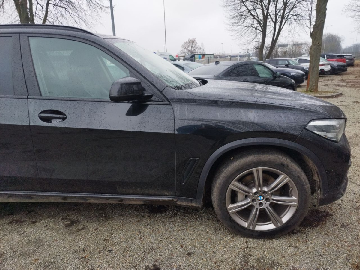 BMW X5 XDRIVE25D KOMBI - Henkilöauto: kuva BMW X5 XDRIVE25D KOMBI - Henkilöauto BMW X5 XDRIVE25D KOMBI - Henkilöauto: kuva BMW X5 XDRIVE25D KOMBI - Henkilöauto