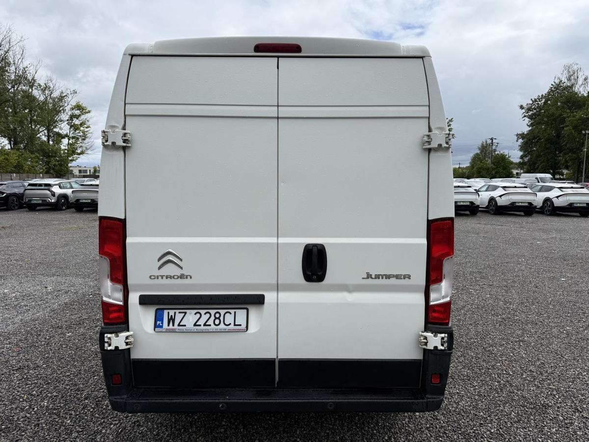 Pakettiauto CITROEN JUMPER 35 2.0 BLUEHDI L3H2 FURGON BLASZAK: kuva Pakettiauto CITROEN JUMPER 35 2.0 BLUEHDI L3H2 FURGON BLASZAK