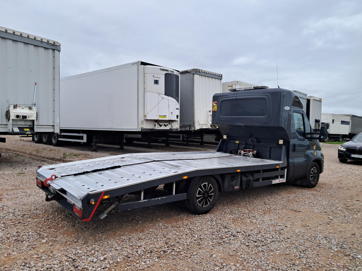 IVECO 35S18 AUTOLAWETA - Hinausauto: kuva IVECO 35S18 AUTOLAWETA - Hinausauto IVECO 35S18 AUTOLAWETA - Hinausauto: kuva IVECO 35S18 AUTOLAWETA - Hinausauto