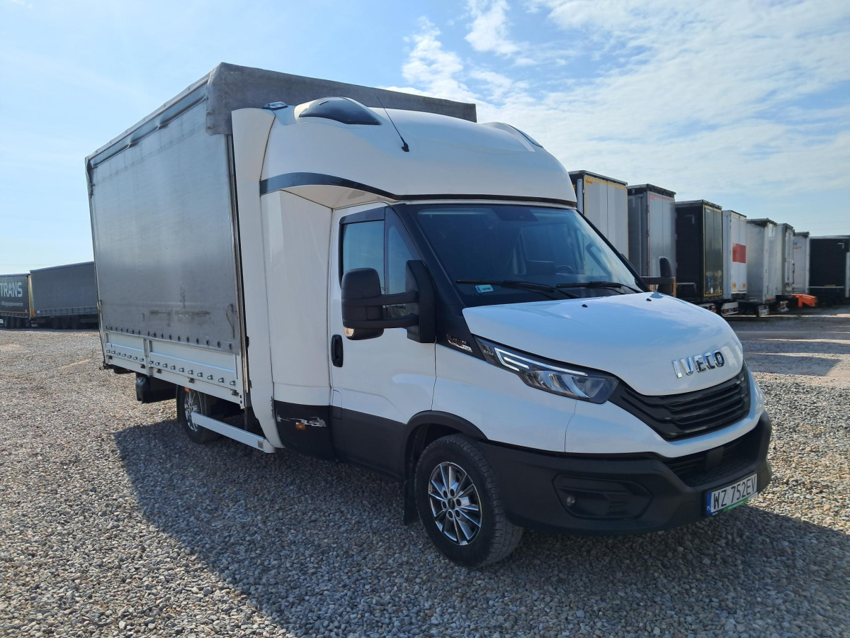 IVECO 35S18 PLANDEKA - Pressukapelli tavara-auto: kuva IVECO 35S18 PLANDEKA - Pressukapelli tavara-auto IVECO 35S18 PLANDEKA - Pressukapelli tavara-auto: kuva IVECO 35S18 PLANDEKA - Pressukapelli tavara-auto