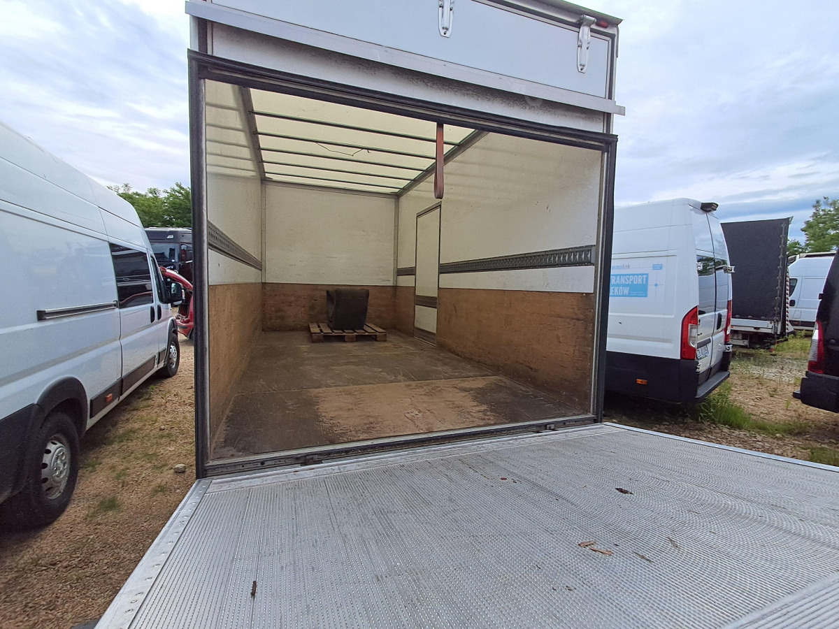 IVECO DAILY KONTENER Z WINDĄ - Umpikori kuorma-auto: kuva IVECO DAILY KONTENER Z WINDĄ - Umpikori kuorma-auto IVECO DAILY KONTENER Z WINDĄ - Umpikori kuorma-auto: kuva IVECO DAILY KONTENER Z WINDĄ - Umpikori kuorma-auto
