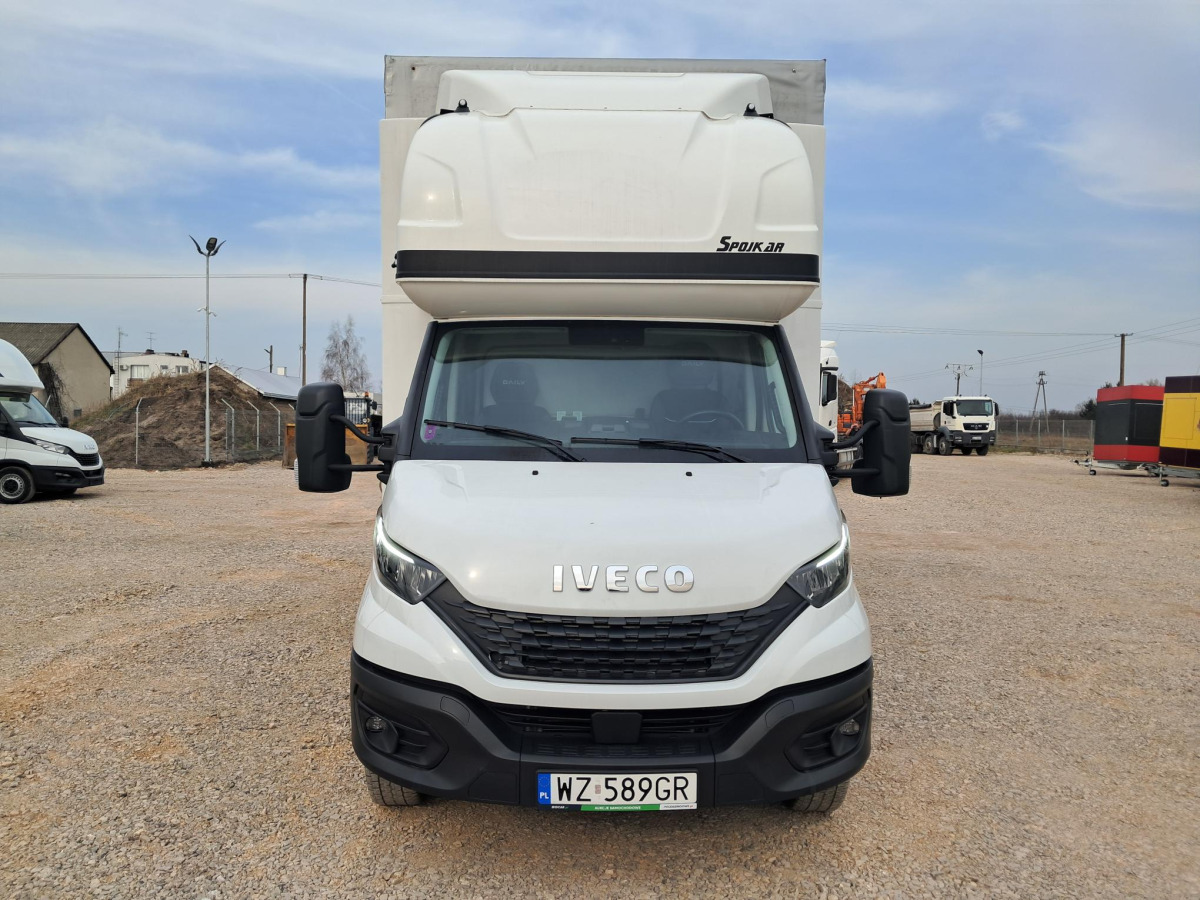 IVECO DAILY KONTENER Z WINDĄ - Jakeluauto: kuva IVECO DAILY KONTENER Z WINDĄ - Jakeluauto IVECO DAILY KONTENER Z WINDĄ - Jakeluauto: kuva IVECO DAILY KONTENER Z WINDĄ - Jakeluauto